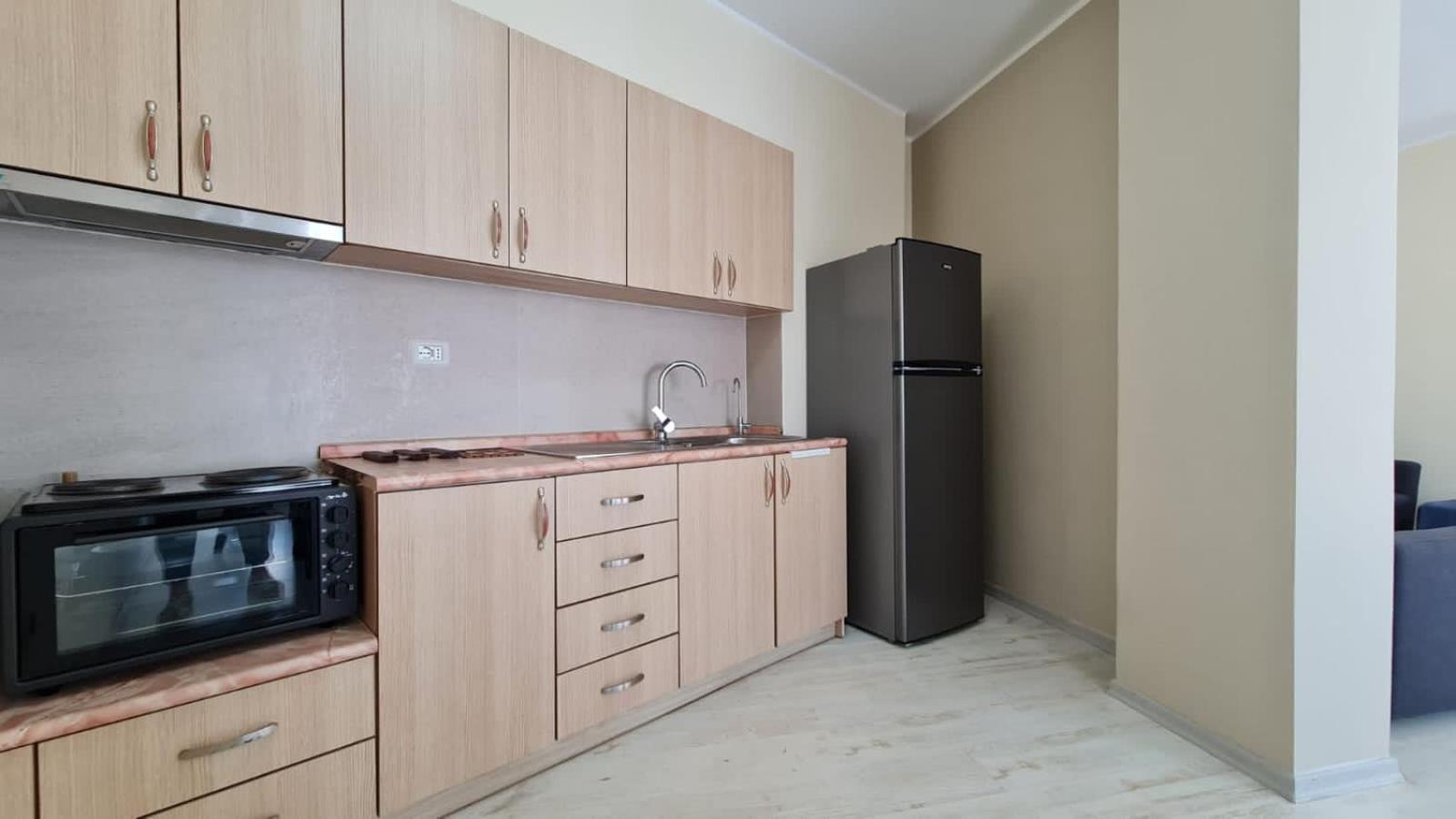 Apartment In Qerret Golem  Zewnętrze zdjęcie